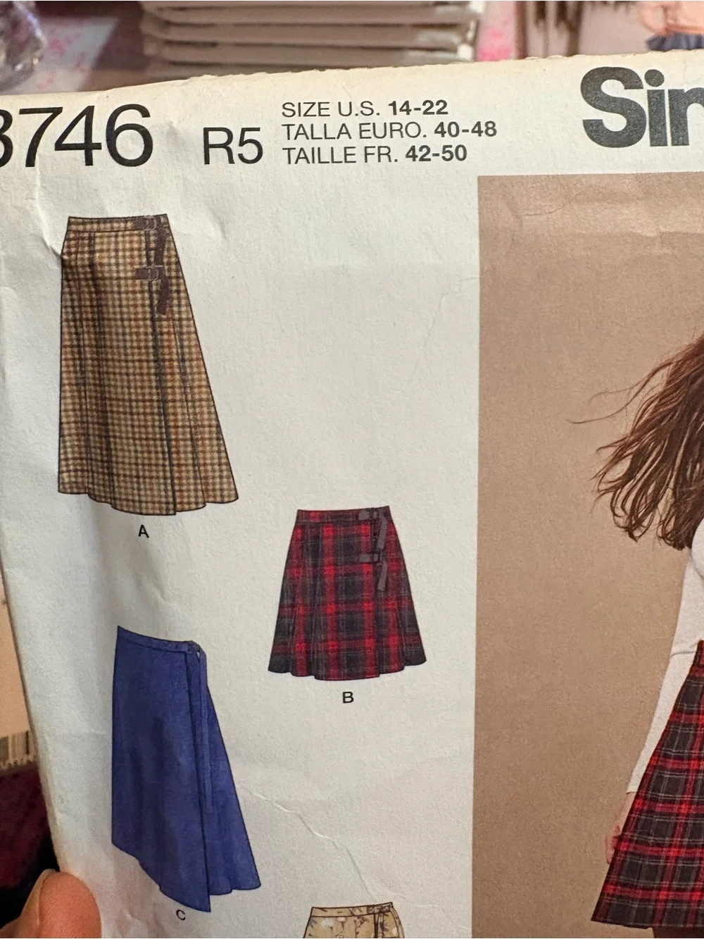 BN UNCUT SIMPLICITY 8746 R5 PLUS SIZE SEWING PATTERNS SKIRTS